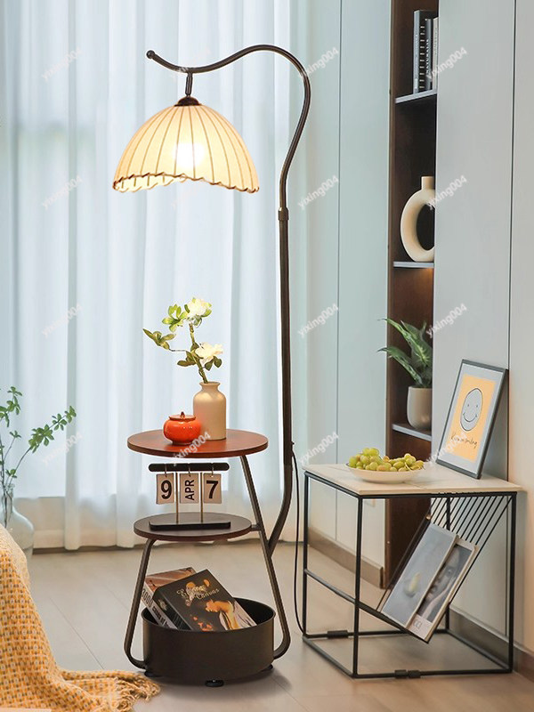 Retro vloerlamp met opbergplan - Decor Lighting Floor Lamps recensie en prijs